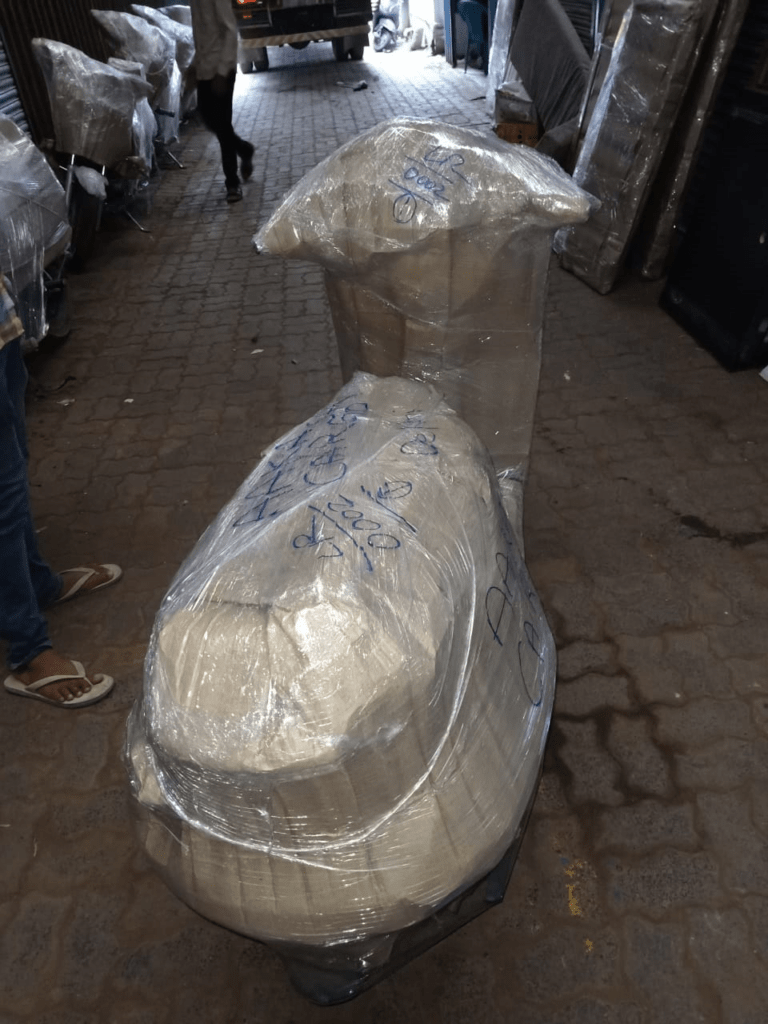 Aakash Cargo Packers